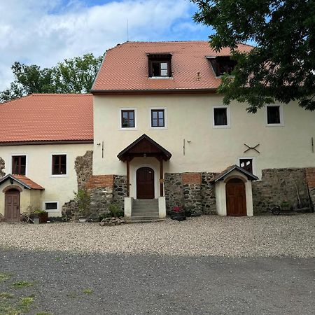 Penzion Tvrz Most Exterior photo